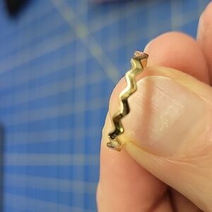 Ric Rac Design Gold Tone Size 7